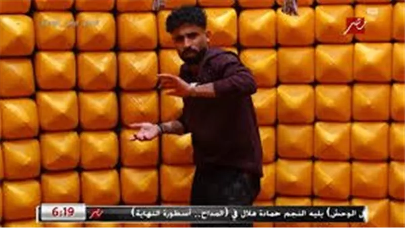 مروان عطية يكشف حقيقة طلب زيادة عقده ليتساوى بـ زيزو مع رامز جلال