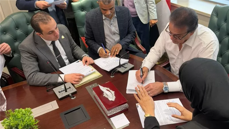 الوسيمي: ناقشنا مع وزير الصحة أزمة تكليف الأطباء ودعم خدمات حدائق القبة