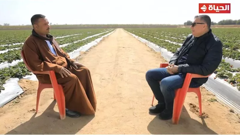 «قصة كفاح ملهمة».. من استصلاح الارضي الصحراوية إلى امتلاك 17 فدان