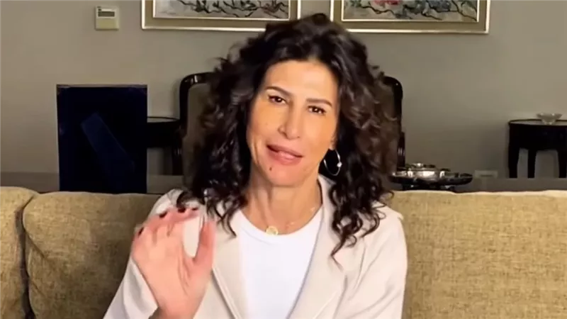 بعد تجربة شخصية.. أمينة شلباية تكشف عن أهمية قواعد اتيكيت التواصل 