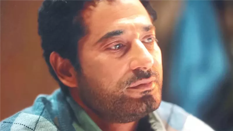 مسلسل إفراج الحلقة 11.. عمرو سعد ينقذ نجله وابنة عمه ويحذر حاتم صلاح