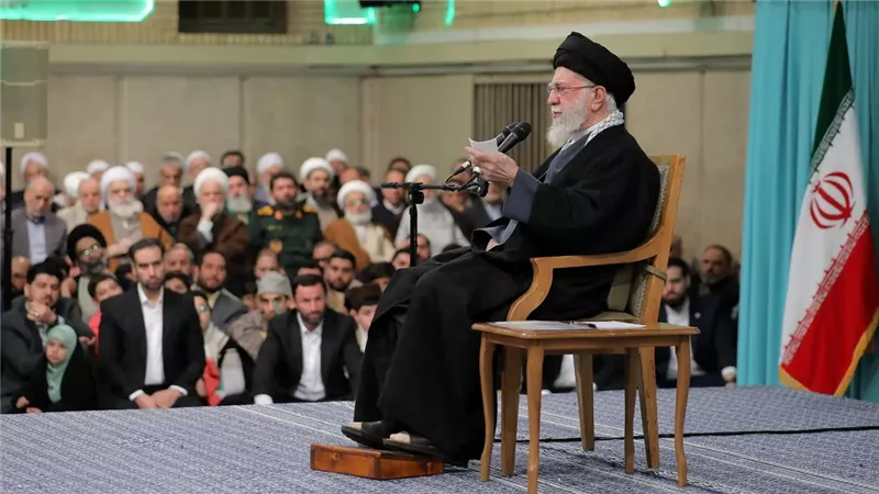 بعد اغتيال خامنئي.. قادة العالم يدعون لتهدئة وحل الأزمة في إيران سريعًا