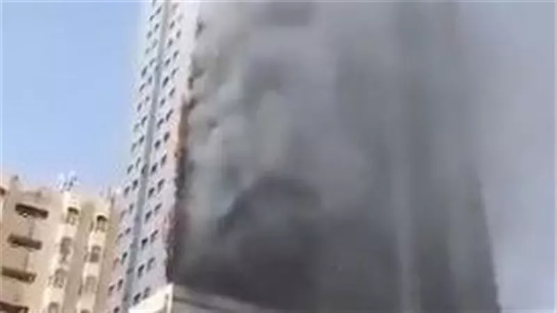 شظايا طائرة مسيرة تضرب أبراج الاتحاد في أبوظبي.. وإصابة امرأة وطفلها