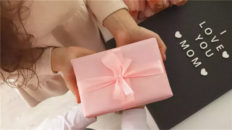 موعد عيد الأم 2026.. هل يتوافق مع أول أيام عيد الفطر؟
