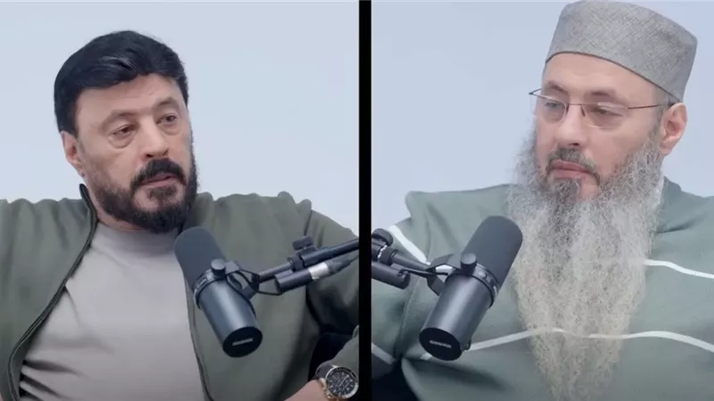 هل السحر حقيقي؟.. أيمن عبدالجليل يرد بآيات من سورة البقرة
