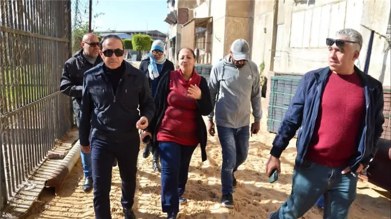 رئيس مدينة بورفؤاد : بدء رصف الطرق الفرعية بمساكن منخفض 
