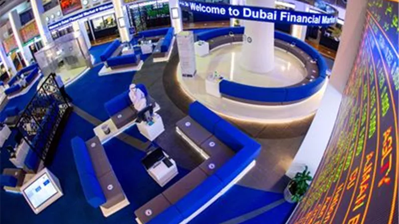 الإمارات تعلّق التداولات ليومين وبورصة الكويت تستأنف العمل