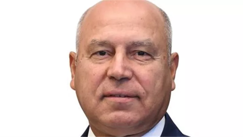 كامل الوزير يطلب يوما في النواب للكشف عن تطوير الطرق والسكة الحديدية