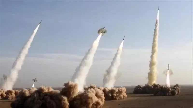اليوم فقط.. الإمارات تعلن إسقاط 15 صاروخا ونحو 150 طائرة مسيرة إيرانية 