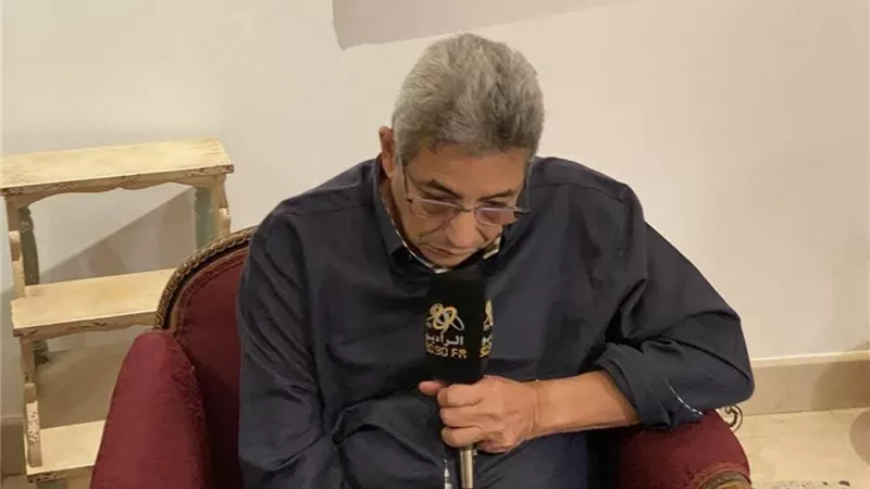 محمود سعد يروي لحظة دفن والدته: «شفتها كأنها طفل داخل القبر»