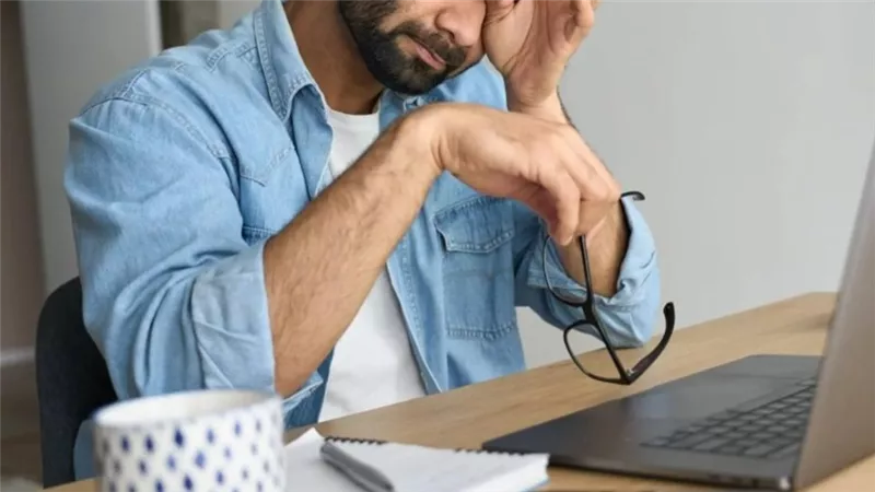إجهاد العين في رمضان .. نصائح بسيطة لحماية بصرك أثناء الصيام 	