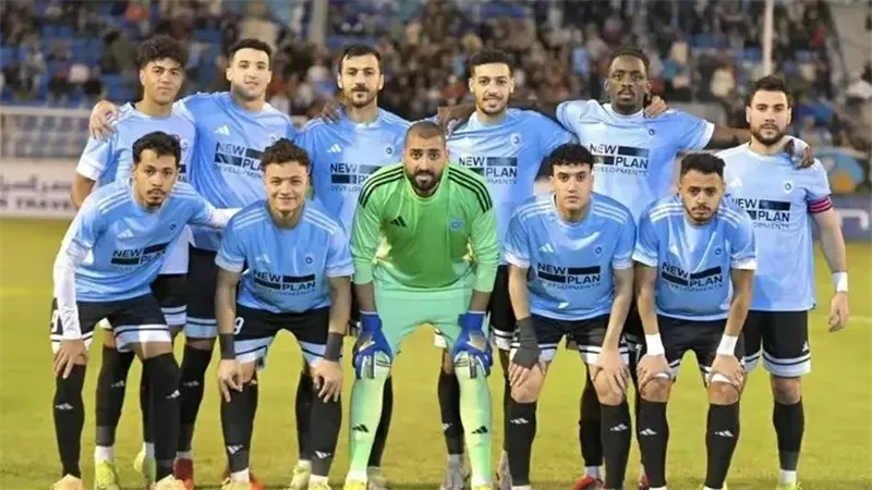 صفقة جديدة للأحمر.. غزل المحلة يخفض طلباته لبيع محمود صلاح إلى الأهلي 