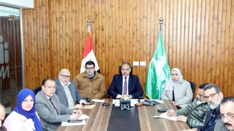 بالفيديو كونفرانس: محافظ الشرقية يشارك باجتماع لجنة استرداد اراضى الدولة 