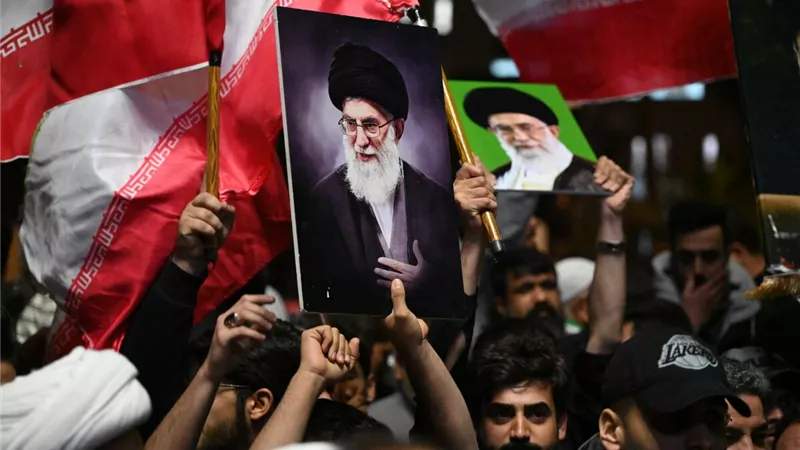 إيران تكشف مكان دفن جثمان المرشد الأعلى خامنئي.. أين؟