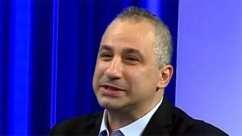 لؤي الخطيب يفتح النار على إيدي كوهين: 