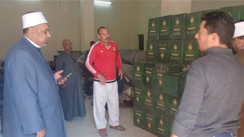 أوقاف بني سويف تتسلم 1000 كرتونة مواد غذائية لتوزيعها على المستحقين