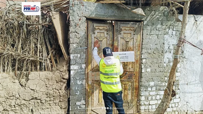 بالتعاون مع تضامن الفيوم.. توزيع 665 كرتونة مواد غذائية في أبشواى