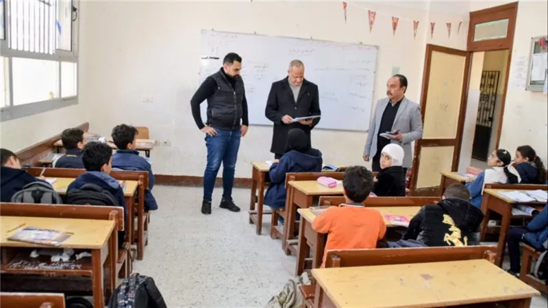  وكيل التعليم ببورسعيد: جولاتنا مستمرة لمتابعة الانضباط والالتزام داخل المدارس