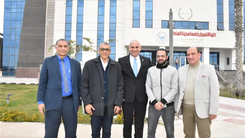 رئيس جامعة مدينة السادات يتفقد كلية الهندسة ويتابع آخر مستجدات التجهيزات 