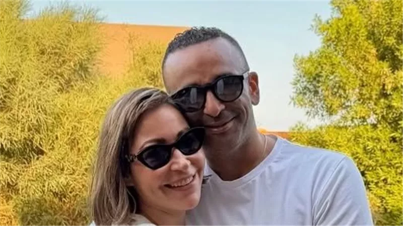 أحمد الجنايني يهنئ زوجته منة شلبي: «صحاب الأرض قصة صادقة وشجاعة تستحق الإشادة»