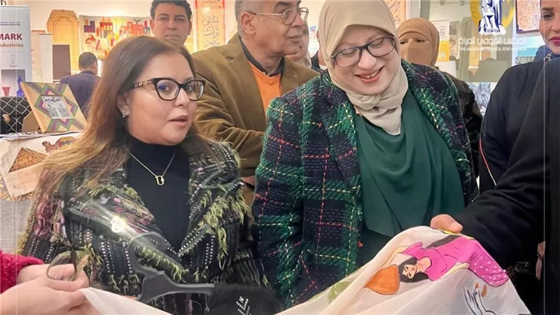 المجلس القومى للمرأة يشارك بجناح ضمن فعاليات معرض 
