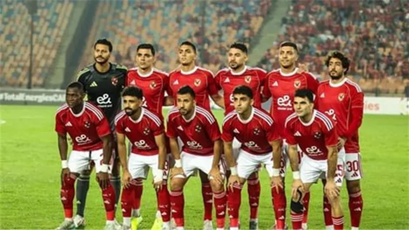 الأهلي يعلن قائمته الرسمية لمواجهة المقاولون العرب في الدوري العام