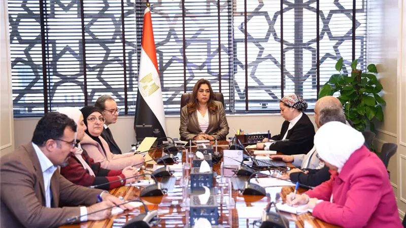 منال عوض تبحث تطوير ورقمنة منظومة خدمة شكاوى المواطنين والمستثمرين