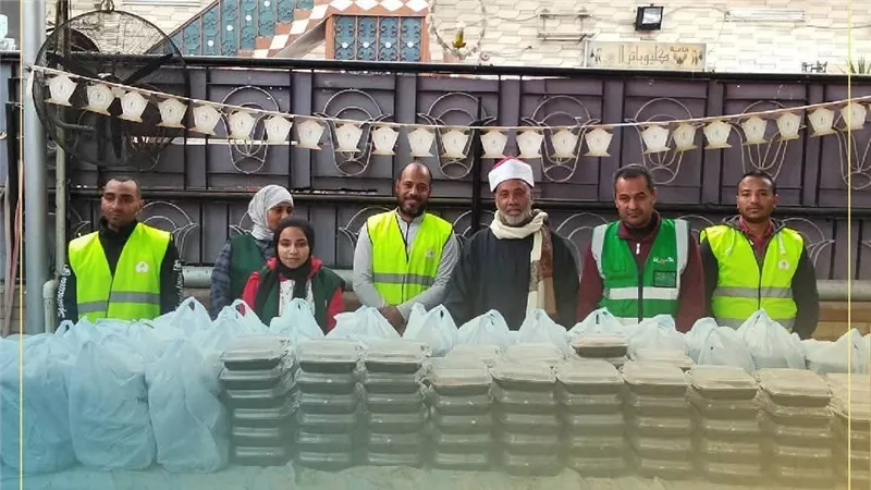 مائدة إفطار جماعي بإدارة أوقاف نجع حمادي بالتعاون مع مؤسسة 