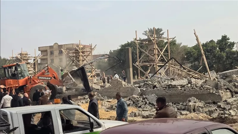 وزيرة التنمية تتابع جهود الأحياء في إزالة مخالفات البناء بعدد من المحافظات