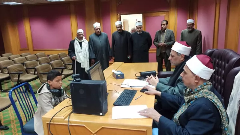 انطلاق اختبارات العشرة الأوائل في مسابقة الأزهر السنوية للقرآن الكريم.. تفاصيل