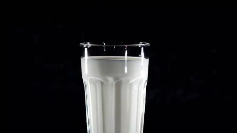 ٥ خطوات يومية ضرورية لتعزيز قوة العظام دون استخدام أي مكملات