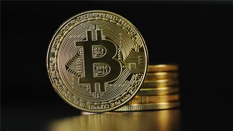 بيتكوين تقترب من 70 ألف دولار مع تدفقات مؤسسية جديدة