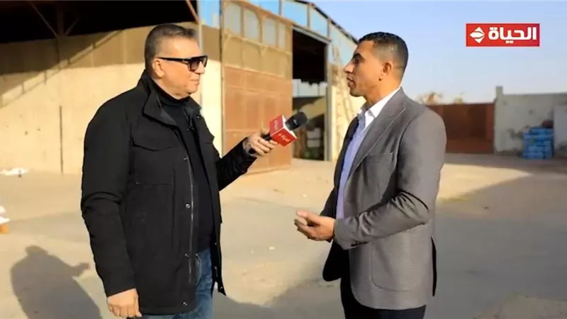 محمود الفارّ.. بدأ حياته عاملا إلى أن امتلك مصنع ضخم لبيع التمور