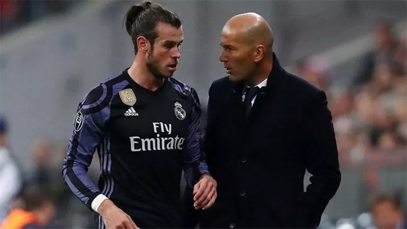 جاريث بيل: زيدان لم يكن يقوم بالكثير في تدريب ريال مدريد