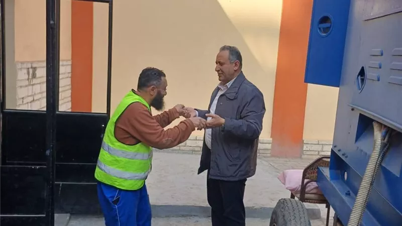 مرور مفاجئ لرئيس مياه الغربية على محطات رفع الصرف للتأكد من كفاءة التشغيل