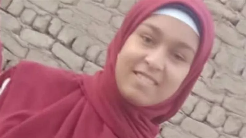 نهاية الغموض بعد 10 أيام.. مباحث إدفو تعثر على فتاة متغيبة وتعيدها إلى أسرتها 