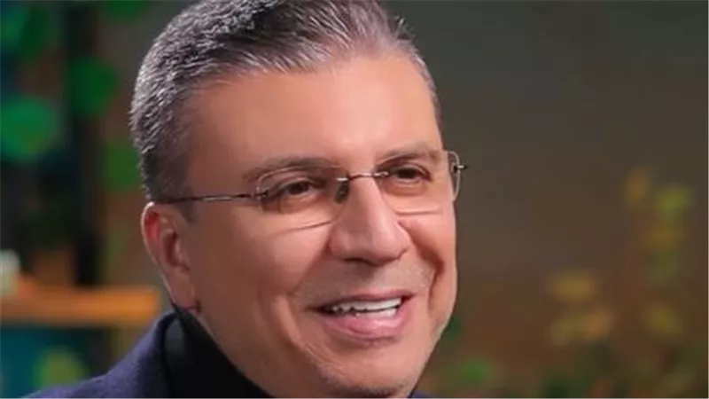 يكافح من اجل أولاده.. والليثي يجبر بخاطره ويهديه جائزة مالية والرد مفاجأة