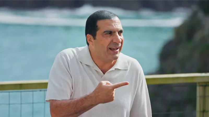 6 جوائز للمحسنين.. عمرو خالد يكشف أسرار «مشروع الإحسان» في رمضان