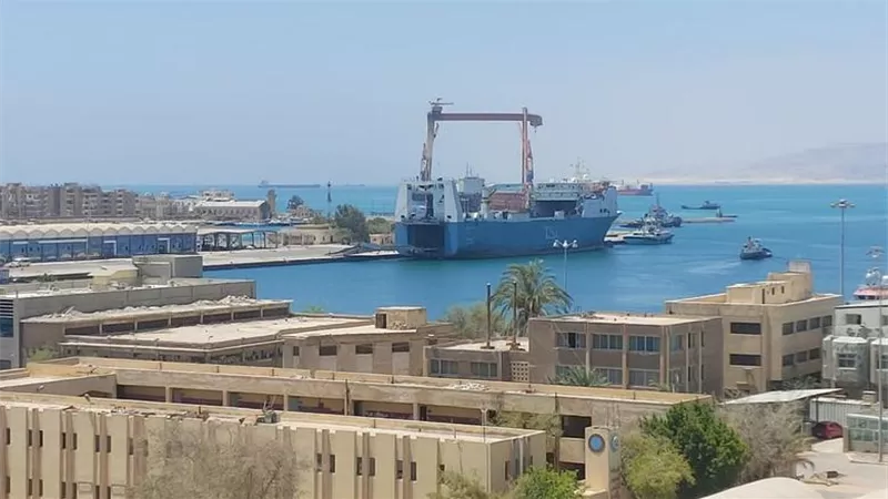 تداول 12 ألف طن و727 شاحنة بضائع عامة ومتنوعة بموانئ البحر الأحمر