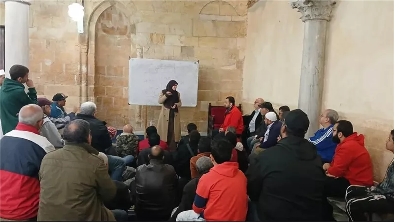 بين الاعتكاف والدعاء.. واعظة بالأزهر ترسم طريق اغتنام العشر الأواخر في رمضان 
