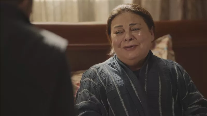 ملخص مسلسل رأس الأفعى الحلقة 18 .. سقوط ماجدة زكي وفصل محمد كمال من الجماعة