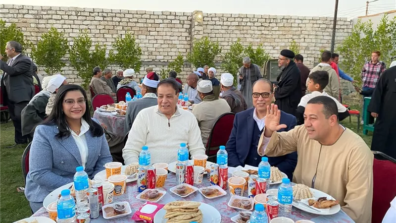 النائب ناصر الضوي يشارك في حفل إفطار المحبة بدير القديسين بالأقصر 