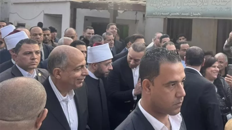 وزير الأوقاف يشارك في ختام مسابقة «أصوات من السماء» وحضور أطول مائدة إفطار