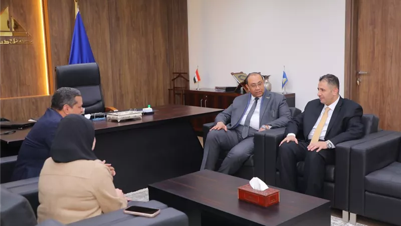 محافظ دمياط يلتقي رئيس شركة موبكو لبحث التعاون ودعم المشروعات التنموية