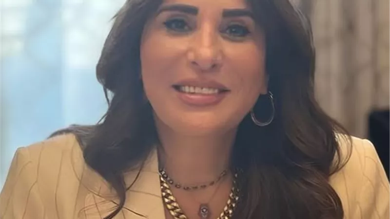 وزيرة الإسكان تتابع سير العمل بمشروعات المرافق والطرق بمدينة بدر