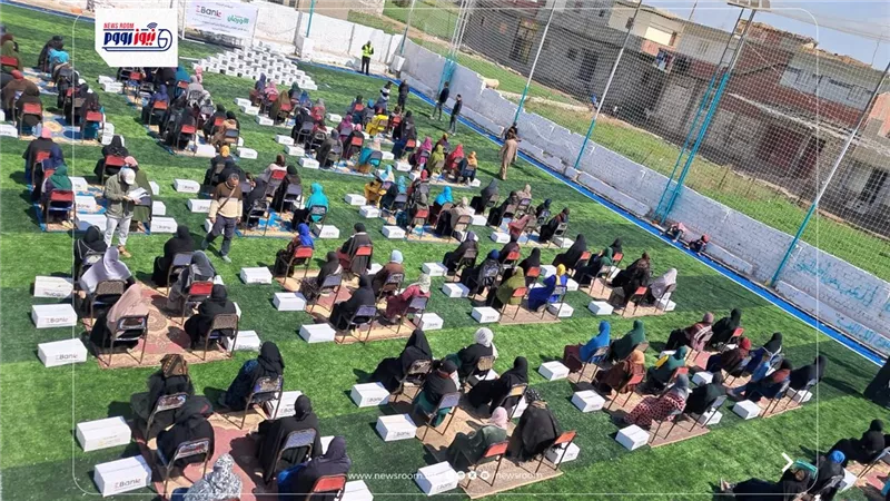توزيع 575 كرتونة مواد غذائية على الأسر الأولى بالرعاية في قرى المنيا