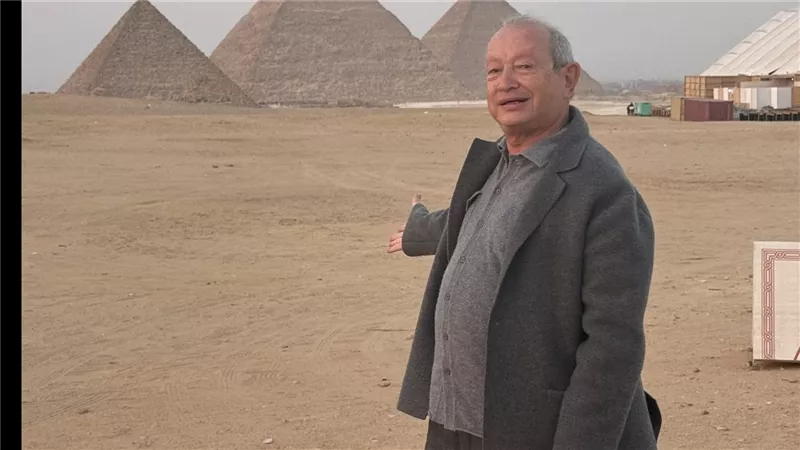 بعد تحليل الحرب.. رد لافت من نجيب ساويرس على يوسف الحسيني 