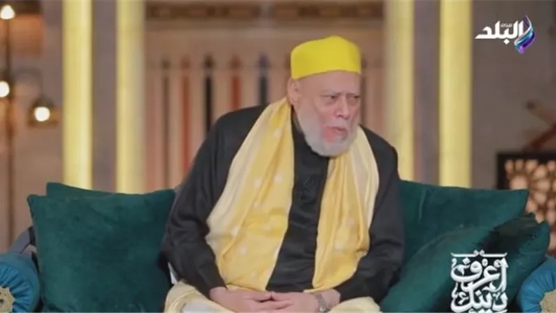 هل يفطر العامل إذا كان عمله شاقا؟.. علي جمعة يوضح الحكم