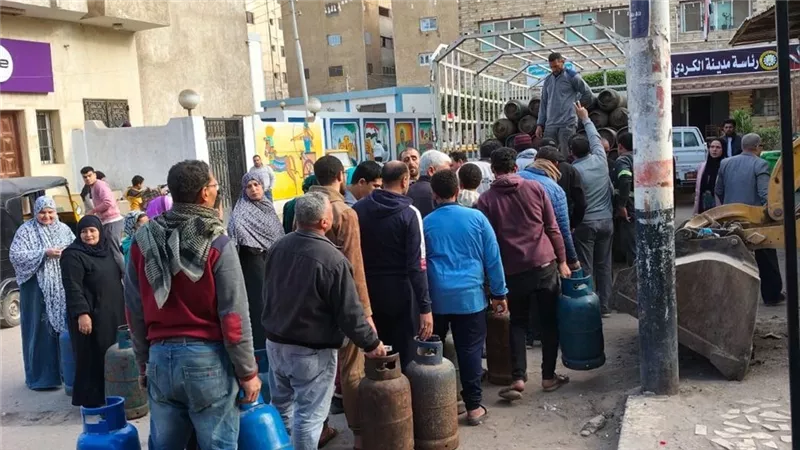 محافظ الدقهلية يؤكد توافر أسطوانات البوتاجاز بكميات كافية 