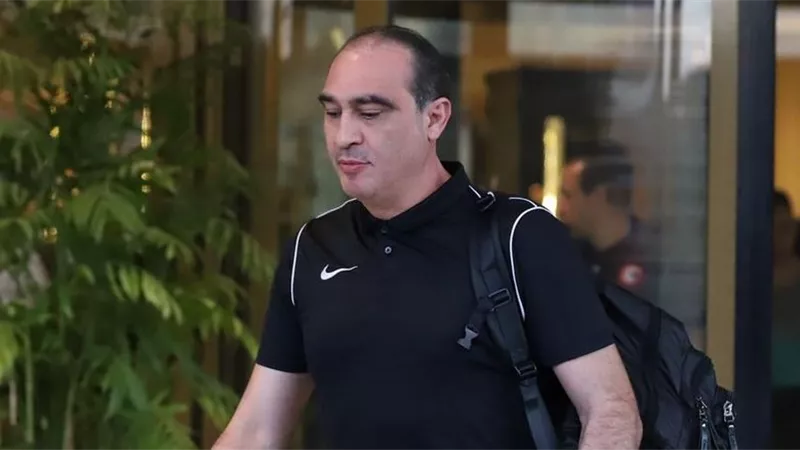 سيراميكا كليوباترا يجدد عقد علي ماهر وينفي عرض بلوزداد |خاص